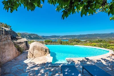 /international/fr/porto-vecchio-corsica-310106412965/