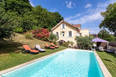 /international/fr/aire-sur-l-adour-aquitaine-310100649089/