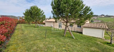 /international/fr/leguillac-de-l-auche-aquitaine-310107948662/