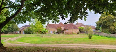 /international/fr/saint-yrieix-la-perche-limousin-310107865192/
