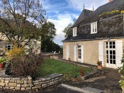 /international/fr/saint-denis-les-martel-midi-pyrenees-310107238565/