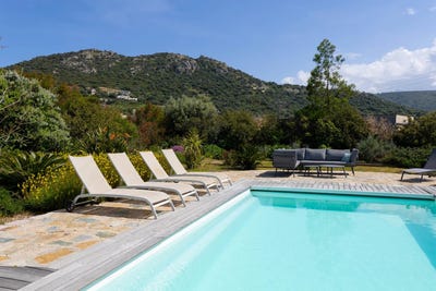 /international/fr/corbara-corsica-310107520929/