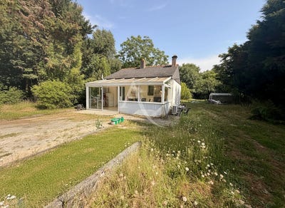 /international/fr/treffieux-pays-de-la-loire-310109147651/