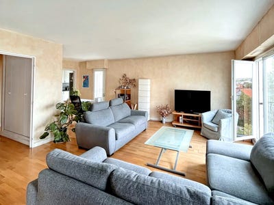 /international/fr/chatou-ile-de-france-310100992410/