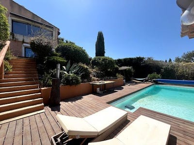 /international/fr/sanary-sur-mer-provence-alpes-cote-d-azur-310101015882/