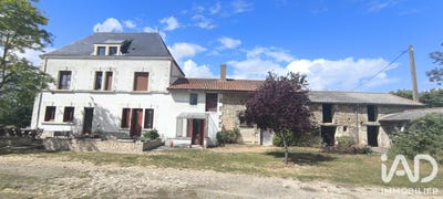 /international/fr/saint-jean-de-sauves-charente-310109093511/