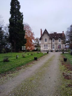 /international/fr/arcomps-centre-val-de-loire-310107817005/