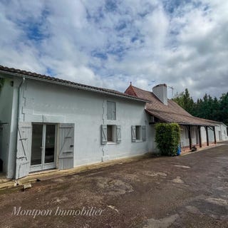 /international/fr/montpon-menesterol-aquitaine-310101230610/