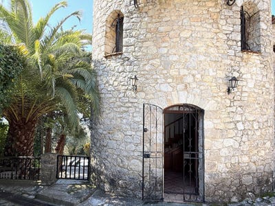 /international/fr/montauroux-provence-alpes-cote-d-azur-310109147980/?lang=th