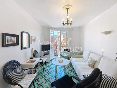 /international/fr/estagel-languedoc-roussillon-310102294338/