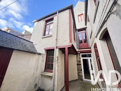 /international/fr/chateaugiron-brittany-310104631276/