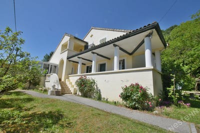 /international/fr/mouleydier-aquitaine-310109576848/