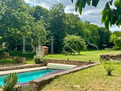/international/fr/beaune-rhone-310106388154/
