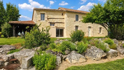 /international/fr/castera-verduzan-midi-pyrenees-310105351638/?lang=th
