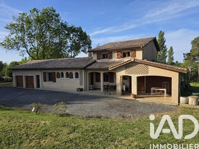 /international/fr/pompignac-aquitaine-310107179687/