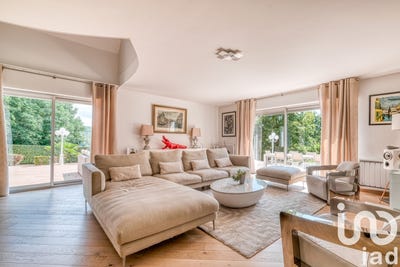 /international/fr/la-ferte-sous-jouarre-ile-de-france-310100885474/
