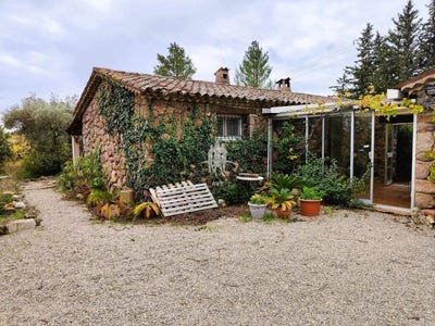 /international/fr/figanieres-provence-alpes-cote-d-azur-310100409247/