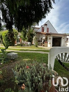 /international/fr/villeneuve-les-bordes-ile-de-france-310100716504/?lang=zh-tw