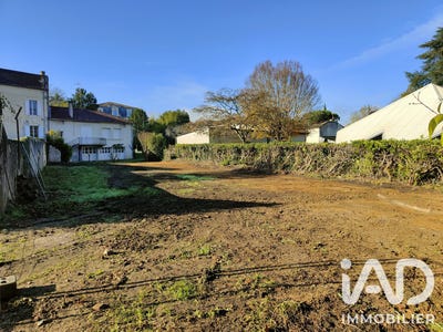 /international/fr/lavardac-aquitaine-310108989548/