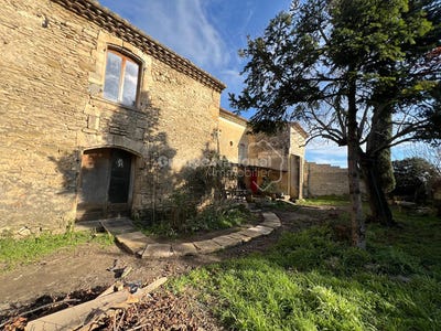 /international/fr/meynes-languedoc-roussillon-310105748685/
