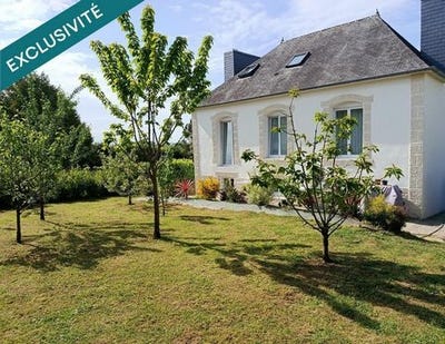 /international/fr/plonevez-du-faou-brittany-310107366329/