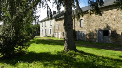 /international/fr/la-croisille-sur-briance-limousin-310107709898/