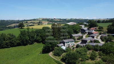 /international/fr/saint-pierre-de-trivisy-midi-pyrenees-310108603028/