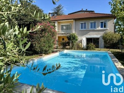 /international/fr/villefranche-sur-saone-ile-de-france-310101278485/?lang=en