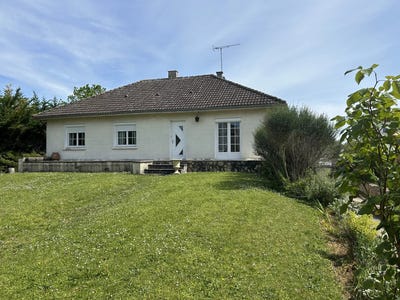 /international/fr/neuville-de-poitou-charente-310108117802/