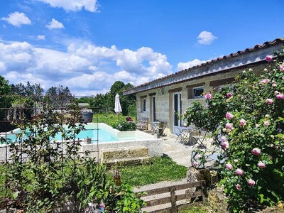 /international/fr/sainte-terre-aquitaine-310108697817/
