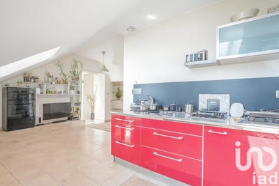 /international/fr/louvres-ile-de-france-310100934929/