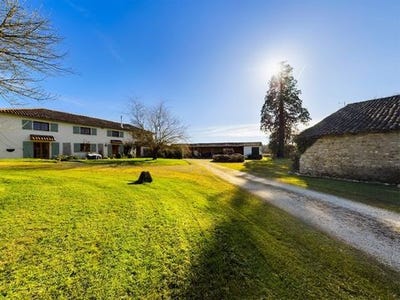 /international/fr/civray-centre-val-de-loire-120083531433/?lang=zh-tw