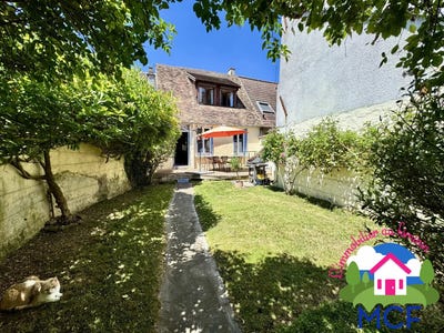 /international/fr/anet-centre-val-de-loire-310108899460/