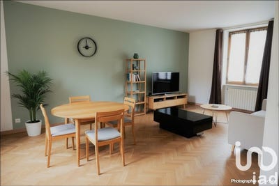 /international/fr/charly-sur-marne-picardie-310108157956/