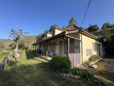 /international/fr/saint-cyprien-aquitaine-310108265048/