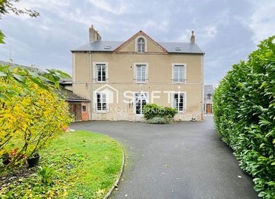 /international/fr/mehun-sur-yevre-centre-val-de-loire-310104803577/