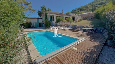 /international/fr/saint-ambroix-languedoc-roussillon-310110377298/