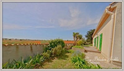 /international/fr/colombiers-languedoc-roussillon-310099625130/
