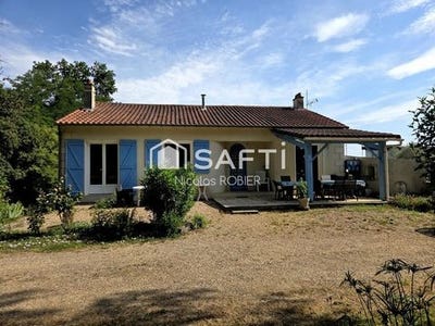 /international/fr/la-creche-charente-310108995941/
