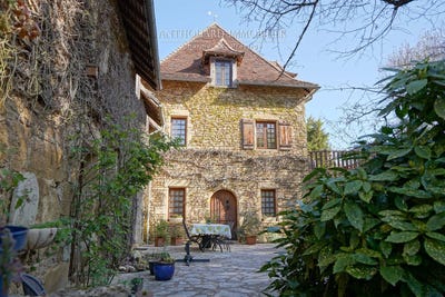/international/fr/thiviers-aquitaine-310107240119/