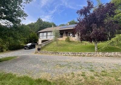 /international/fr/realmont-midi-pyrenees-310105998996/