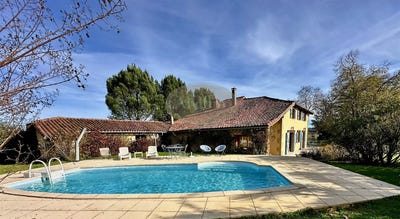 /international/fr/castelnau-magnoac-midi-pyrenees-310108407417/