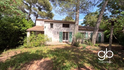 /international/fr/nimes-languedoc-roussillon-310101336073/?lang=zh-tw