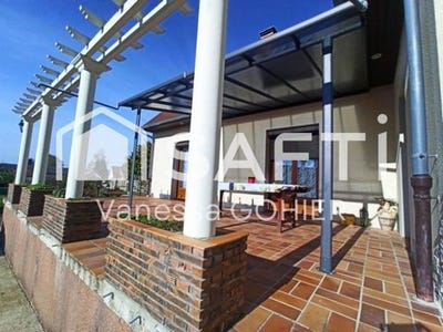 /international/fr/requeil-pays-de-la-loire-310100016034/