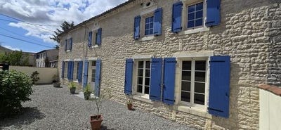 /international/fr/loire-sur-nie-charente-310101386366/?lang=zh-cn