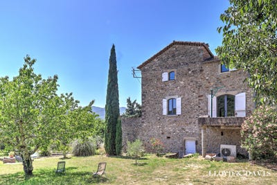 /international/fr/meyrannes-languedoc-roussillon-310109543307/