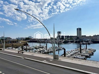 /international/fr/cherbourg-en-cotentin-la-basse-normandie-310099742874/