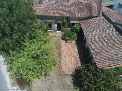 /international/fr/civray-charente-310097726121/?lang=zh-tw