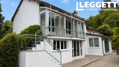 /international/fr/cussac-auvergne-310108939997/