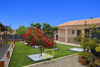 /international/fr/pomerols-languedoc-roussillon-310108928539/
